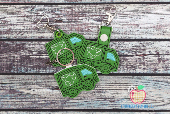 Recycling Truck ITH Snaptab Keyfob for Custom Sweatshirts